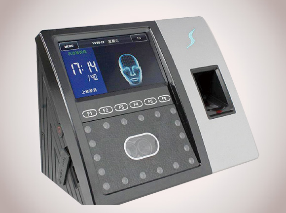 介紹虹膜考勤機的設(shè)備特點